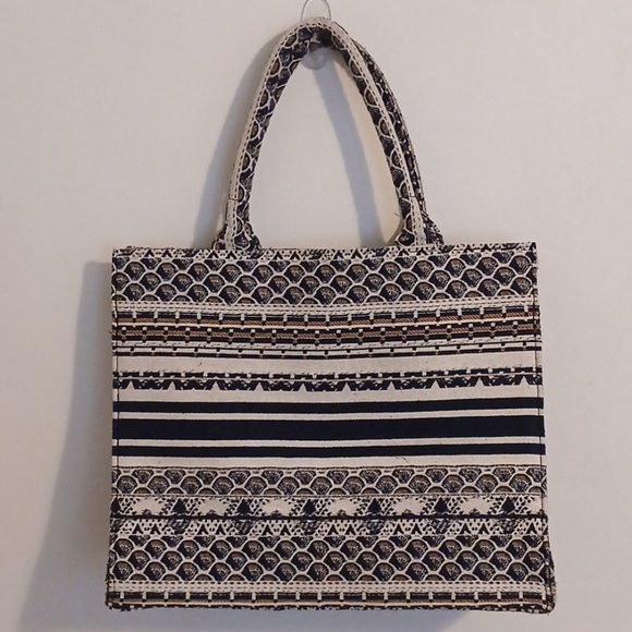 MANGO Patterned Navy and Cream Tote Bag - Picture 3 of 6